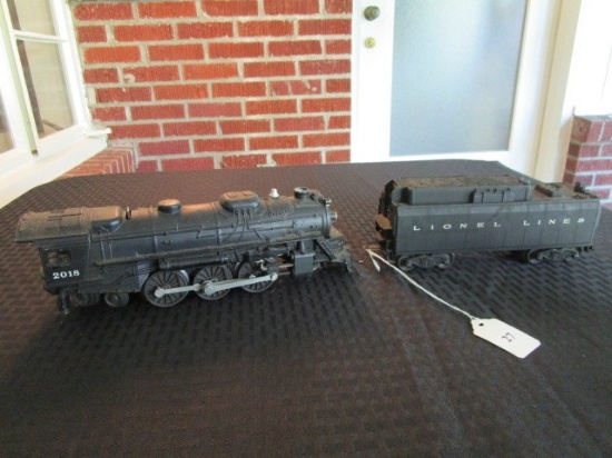 The Lionel Corporation 027 Iron Vintage Train 2018 & 'Lionel Lines' Black Coal Carriage