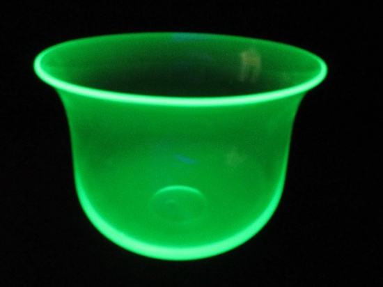 Green Uranium Glass Bowl w/ Flared Rim