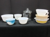 Lot - Vintage Kitchenware Milk Glass Pyrex Hamilton Beach Mixing Bowl w/ Spout