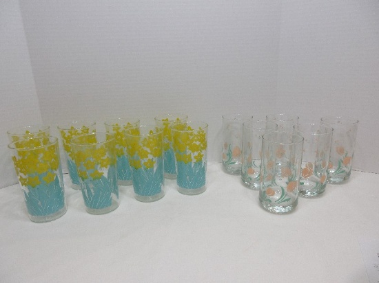 Set - 8 Vintage Yellow Daffodil Flowers Pattern 5 5/8" Glass Tumblers