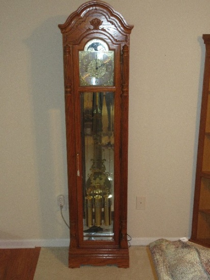 Stately Howard Miller Traditional Grandfather Floor Clock Golden Oak Illuminated Case