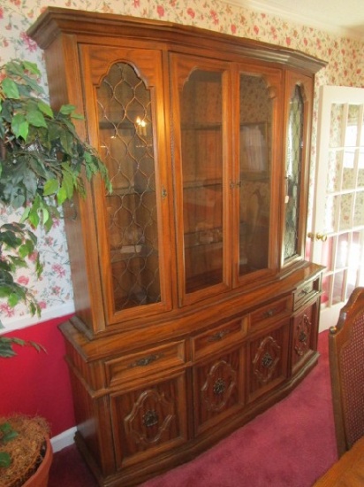 Drew American Cherry Wood China Cabinet, Top 4 Glass Doors, 2 w/ Wave Pattern Lattice