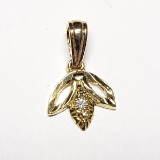 18K Yellow Gold Rose Gold/Yellow Gold Combination Diamond Floral Pendant