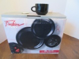 20 Piece - Fashion House Newcor Stoneware Black Dinnerware Service for 4