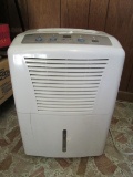 General Electric White Humidifier