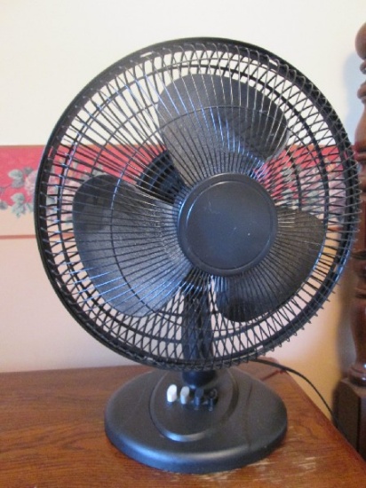 Black Desk Fan Oscillating