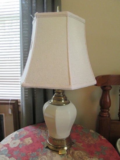 Cream Ceramic Urn Body Lamp Brass Base/Neck w/ Hoop Top w/ Shade