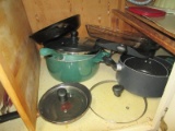 Lot - Pots, Pans, Baking Tray, Cutting Trays, Griddle, Grater, Etc.