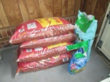 Lot - 4 Bags Red Mulch, Miracle Gro Soil Pottery Mix, Etc.