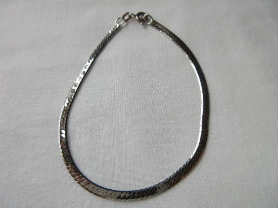 Stamped 14kt Italy White Gold Herringbone Bracelet