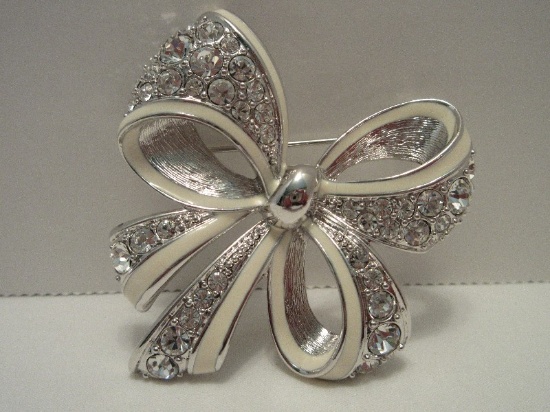 Norman Miller Glamour Collection Rhinestone Ribbon Bow Brooch