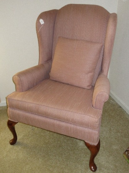 Broyhill Furniture Queen Anne Style Wing Back Chair Mauve Upholstery