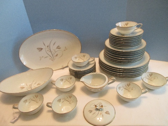 41 Pieces - Noritake China Laverne Pattern 5810 Dinnerware