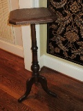 Bombay & Co. Classic Pedestal Plant Stand w/ Cane Top