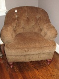 Sherrill Furniture Tufted Curved Back Club Chair on Ring Turned Feet