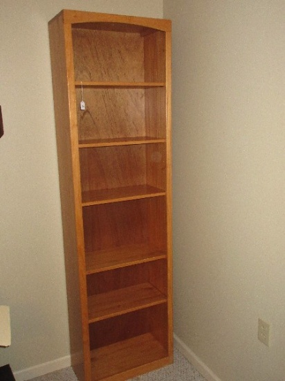 Maple Bookcase w/ Adjustable Shelving & Trim Molding