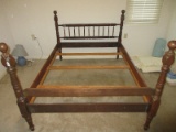 Early Cannonball Low Four Poster Ring Turned Posts/Spindle Headboard w/ Wooden Side Rails