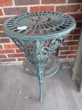 Metal 2-Tier Patio Table Rose Center/Sides to Curved Legs Scroll Feet