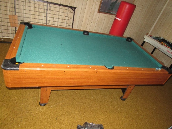 Mizerek Wooden Pool/Snooker Table w/ Balls, 4 Pedestal Legs, Green Felt Top