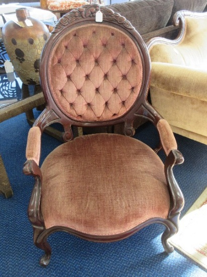Exquisite Victorian Era Style Gentleman's Parlor Chair tufted Diamond Medallion Back