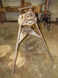 Vintage Metal Ridgid Tristand No.40A w/ Vise