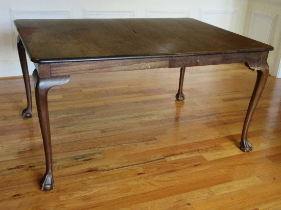 Stately Chippendale Style Mahogany Ball & Claw Foot Dining Table w/ Beveled Edge