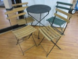 Round Black Metal Patio Table w/ 4 Black Metal Frame Folding Chairs Wooden Slats