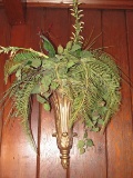 Faux Floral Arrangement in Gilted Acanthus Leaf Design Wall Sconce