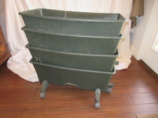 4 Earth Box Planters