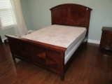 Refined Modern Cherry Stain Finish Queen Size Arched Headboard/Low Foot Board
