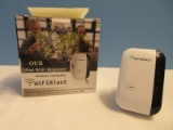 Wi-Fi Blast Mini Repeater Range Extender Wireless 300 MBPS/Access Point 2.4GHZ
