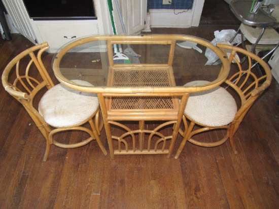 Wooden Bamboo-Style 2-Tier Table w/ 2 Chairs, Glass Top, Wicker Lower, Curved Motif