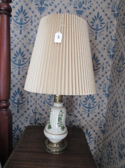 Green Branch/White Wide Body/Gilt Band Scallop Lamp, Brass Base w/ Tan Shade