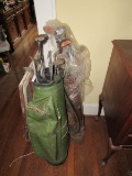 Lot - Classic Vintage Golf Clubs in Golf Bags