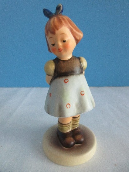 Goebel Hummel Club "Two Hands, One Treat" 4" Girl Figurine