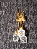 Miniature Crystal Cut 3 Roses w/ Gilted Bow