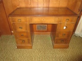 Transitional Modern Kneehole Desk w/ Dovetail Drawers