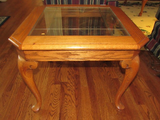 Wooden Side Table w/ Square Patterned/Lined Glass, Scroll Top w/ Curved/Pad Feet