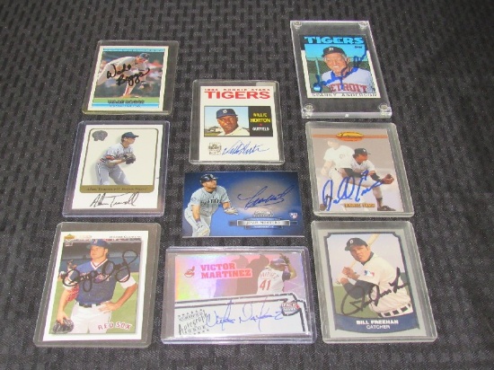 Lot - Signed Collectible Baseball Cards
