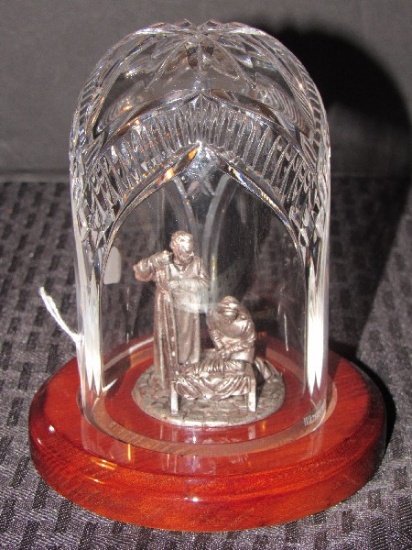 Fan Cut/Star Cut Waterford Glass Pane w/ Mary/Joseph/Jesus Metal Diorama on Wood Base