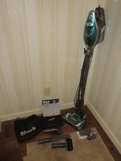 Shark Rocket Deluxe Pro Green Corded Ultra Light Bagless Vacuum w/ Attachments