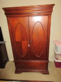 Traditional Superb Armoire Media/Chifferobe Cabinet w/ Oval Panel/Interior Mirrored Doors