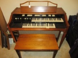 Hammond Electric Organ w/ Pedals Various Upper/Lower Presets, Tones, Virbrato