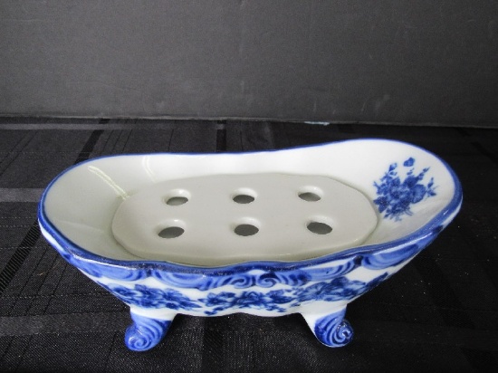 Blue Floral Pattern Raised Soup Dish