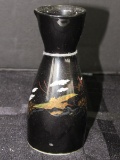 Porcelain Ceramic Japan Wide-Narrow-Wide Sake Pitcher Gilted Bird Pattern Motif