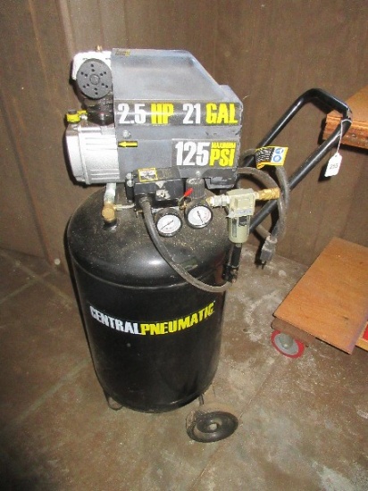 Central Pneumatic 21 Gallon 2.5HP Air Compressor w/ Handle & Back Wheels