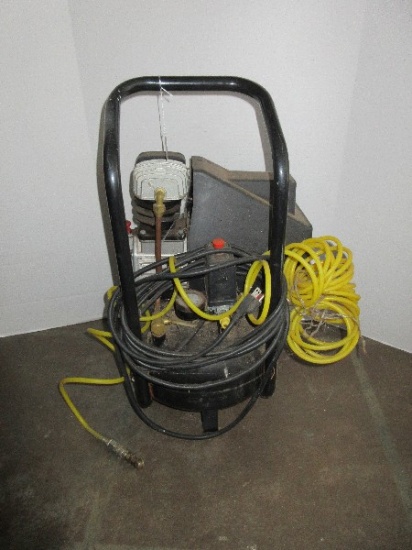 Portable 1 3/4HP Air Compressor 2.5 Gallon Tank 200PSI