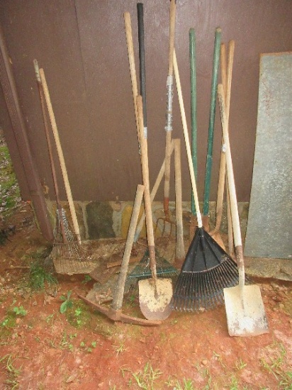Group - Yard Tools Post Hole Digger, Pitch Fork Shovels Hard Rake, Etc.