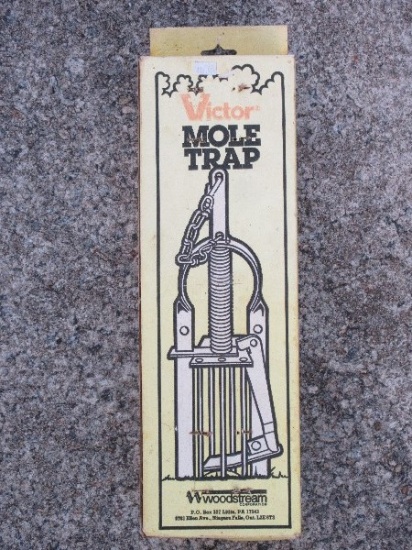 Victor Mole Trap