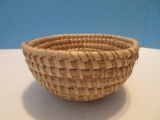 Low Country Gullah-Geechee Sweetgrass Artisan Round Basket